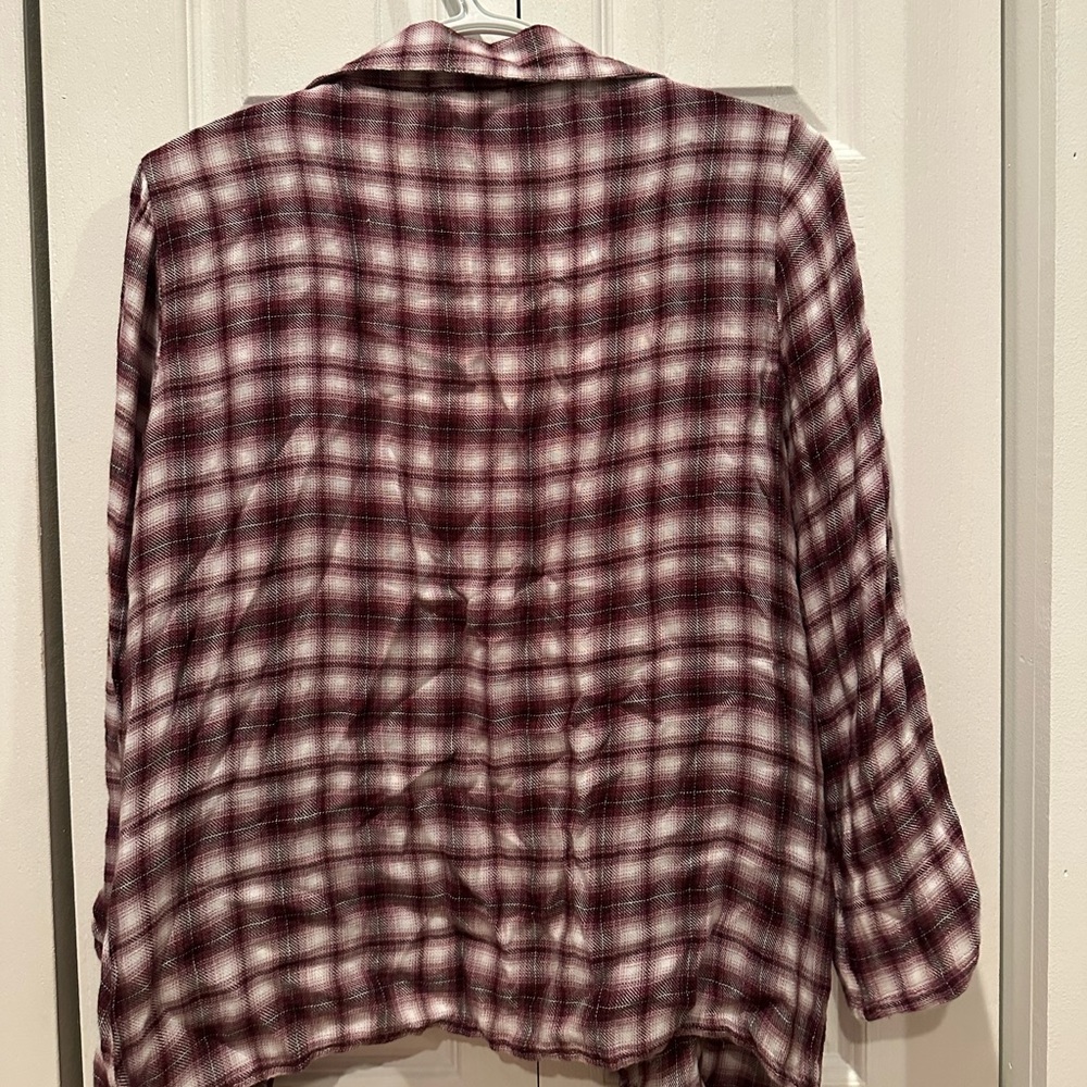 Checkered Top - Picture 3 of 3